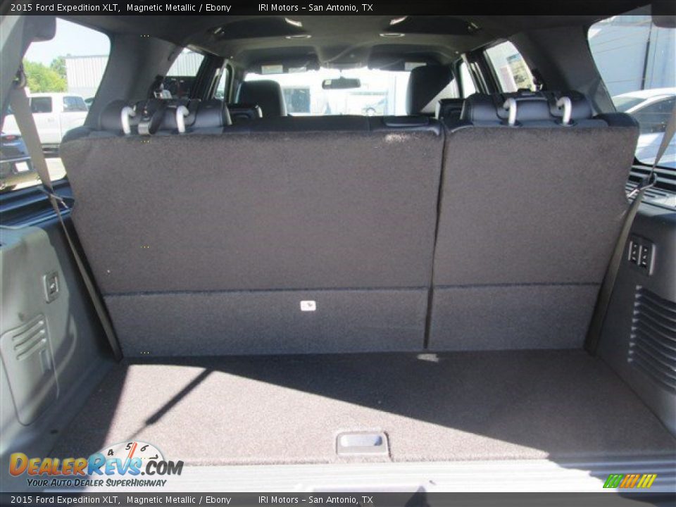 2015 Ford Expedition XLT Magnetic Metallic / Ebony Photo #16