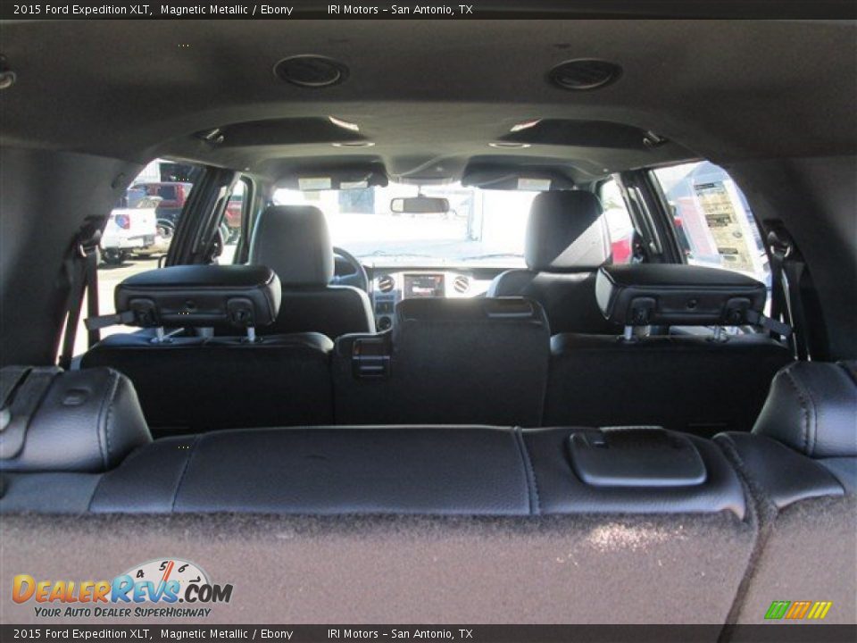 2015 Ford Expedition XLT Magnetic Metallic / Ebony Photo #17