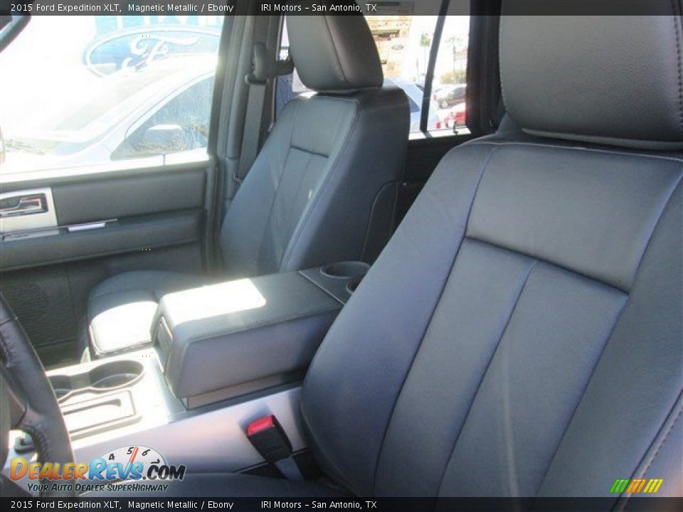 2015 Ford Expedition XLT Magnetic Metallic / Ebony Photo #27