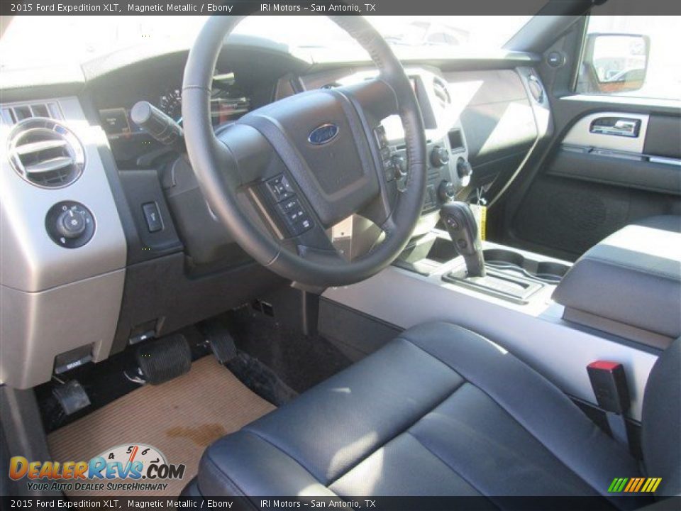 2015 Ford Expedition XLT Magnetic Metallic / Ebony Photo #29