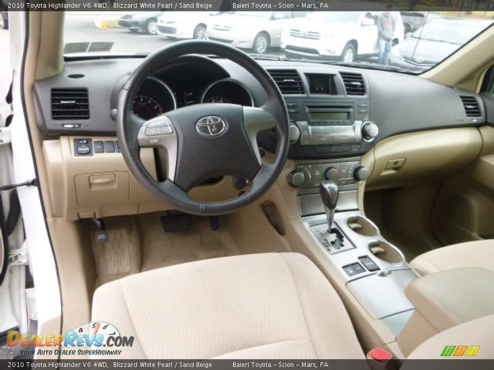 Sand Beige Interior - 2010 Toyota Highlander V6 4WD Photo #19