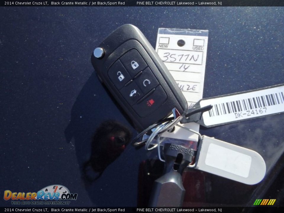 2014 Chevrolet Cruze LT Black Granite Metallic / Jet Black/Sport Red Photo #10