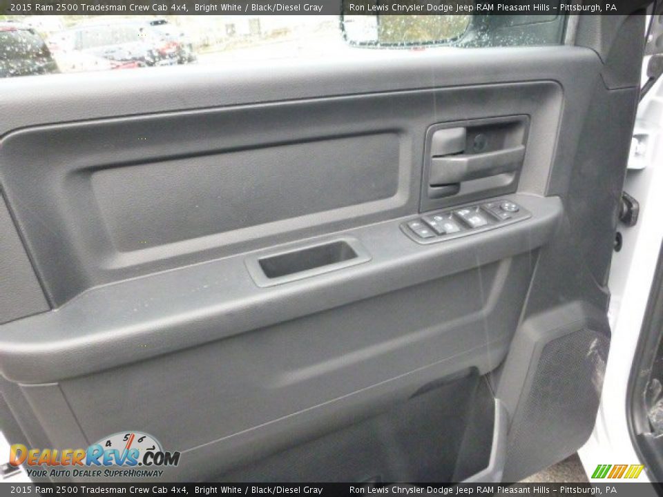 2015 Ram 2500 Tradesman Crew Cab 4x4 Bright White / Black/Diesel Gray Photo #16