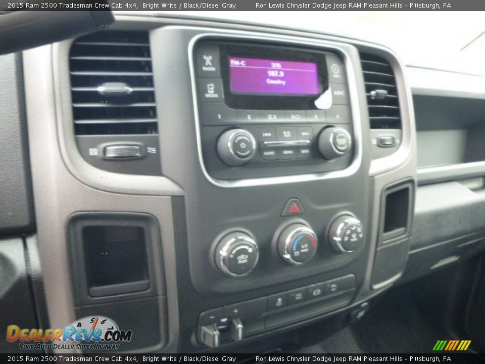 2015 Ram 2500 Tradesman Crew Cab 4x4 Bright White / Black/Diesel Gray Photo #19
