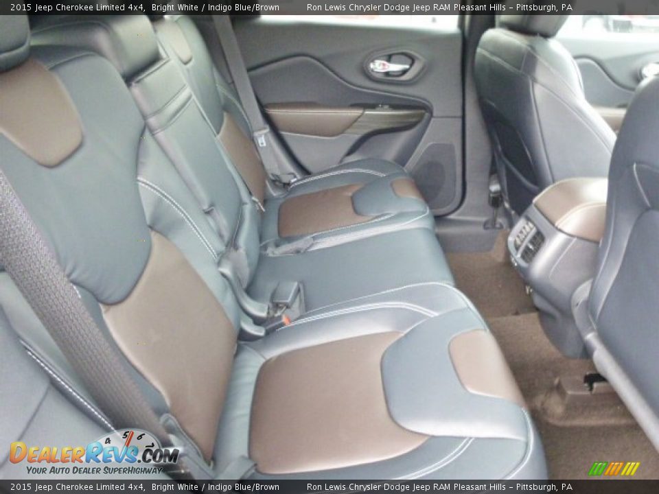 Rear Seat of 2015 Jeep Cherokee Limited 4x4 Photo #12