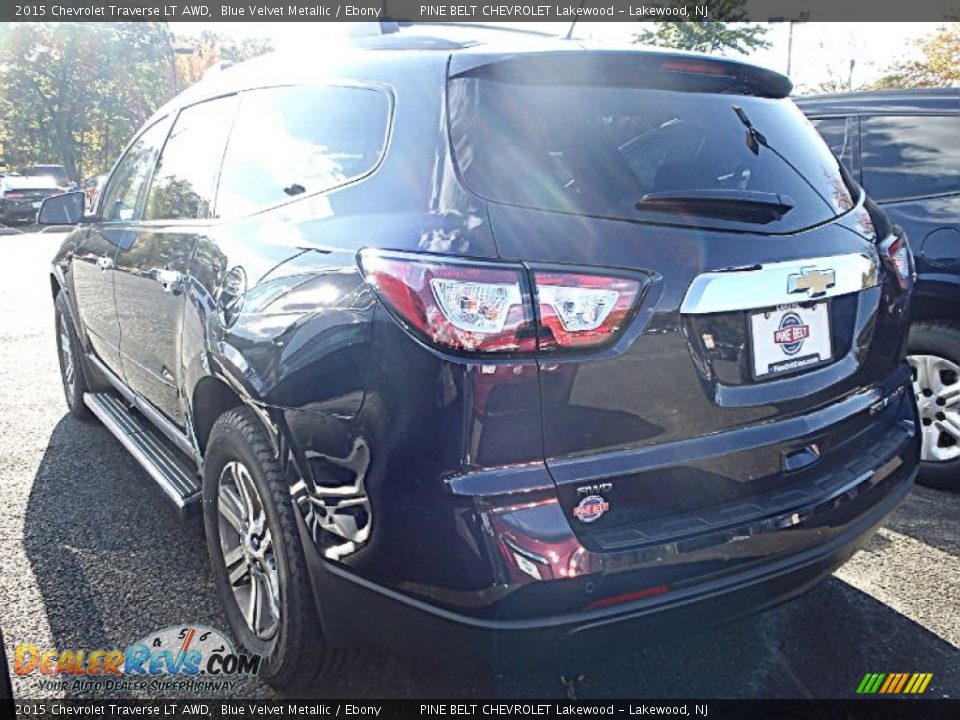 2015 Chevrolet Traverse LT AWD Blue Velvet Metallic / Ebony Photo #2