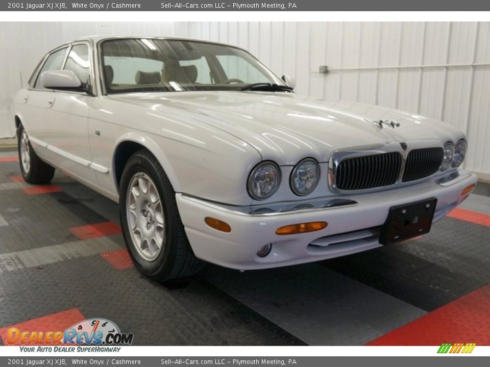 2001 Jaguar XJ XJ8 White Onyx / Cashmere Photo #5