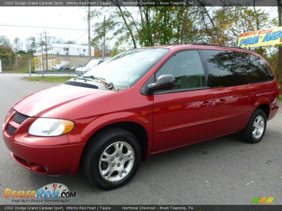 2002 Dodge Grand Caravan Sport Inferno Red Pearl / Taupe Photo #1