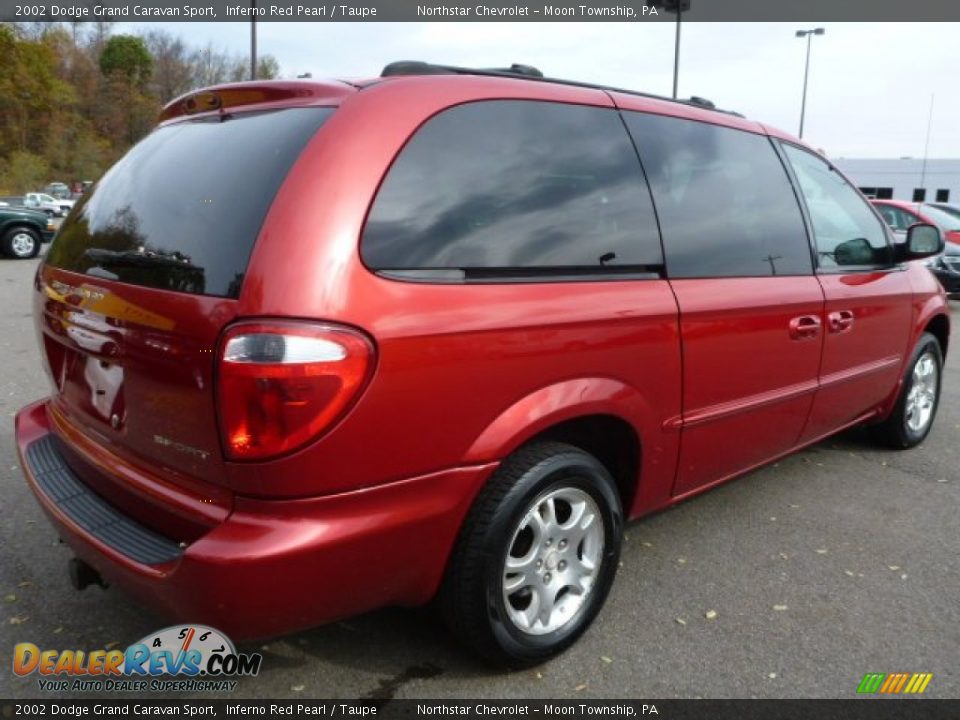 2002 Dodge Grand Caravan Sport Inferno Red Pearl / Taupe Photo #4