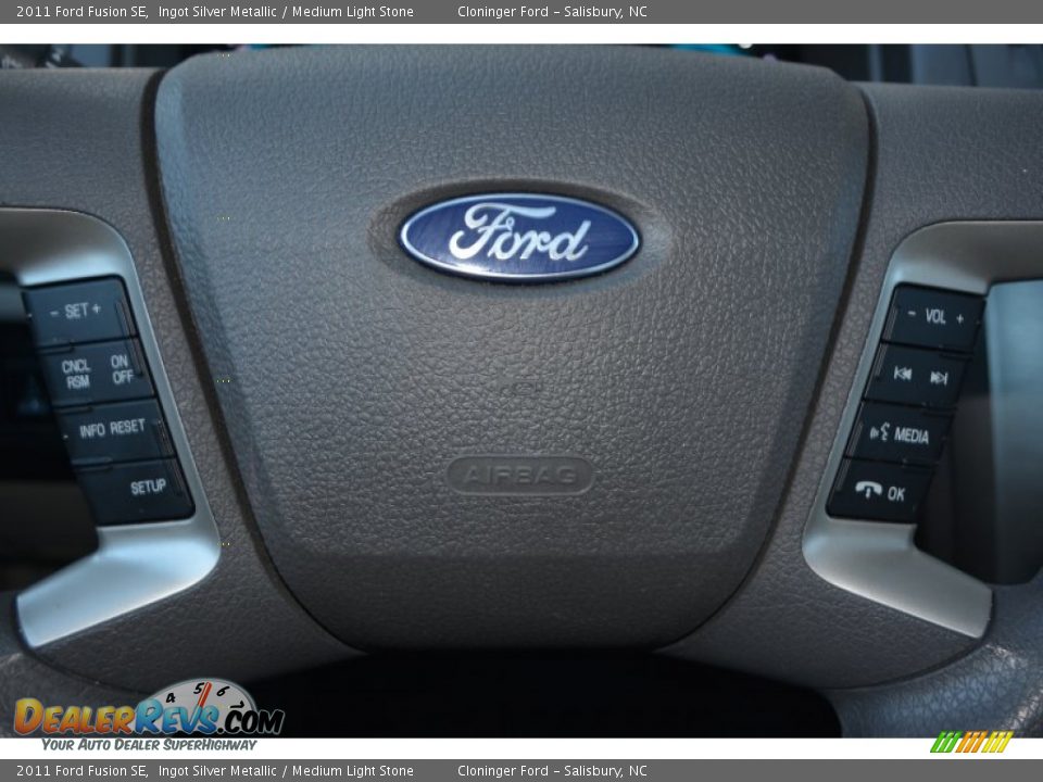 2011 Ford Fusion SE Ingot Silver Metallic / Medium Light Stone Photo #25