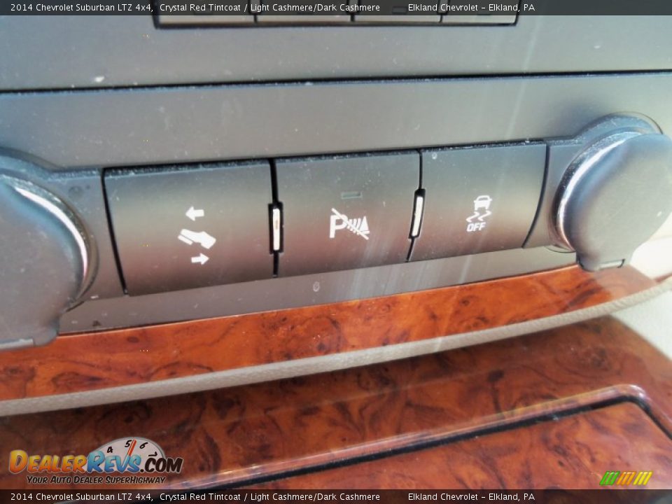 2014 Chevrolet Suburban LTZ 4x4 Crystal Red Tintcoat / Light Cashmere/Dark Cashmere Photo #29