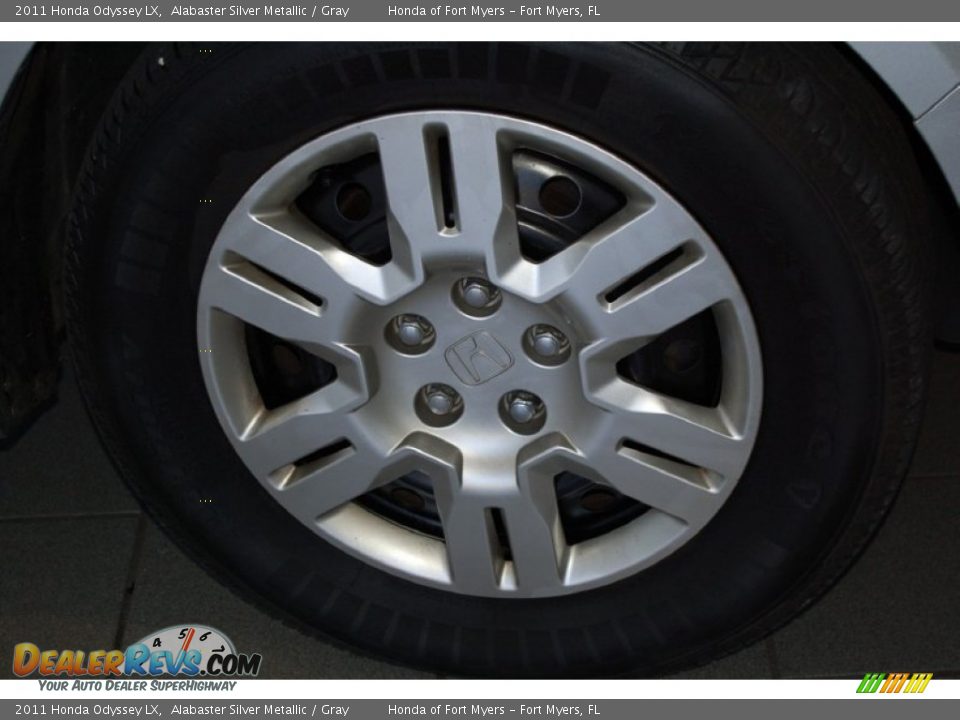 2011 Honda Odyssey LX Alabaster Silver Metallic / Gray Photo #5