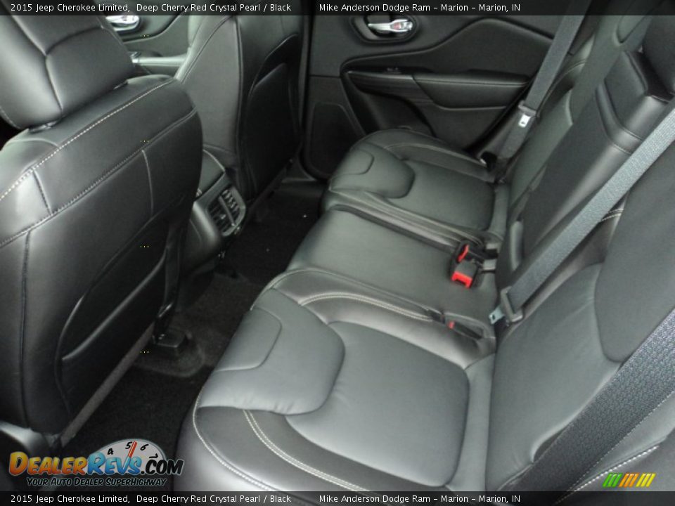 Rear Seat of 2015 Jeep Cherokee Limited Photo #8