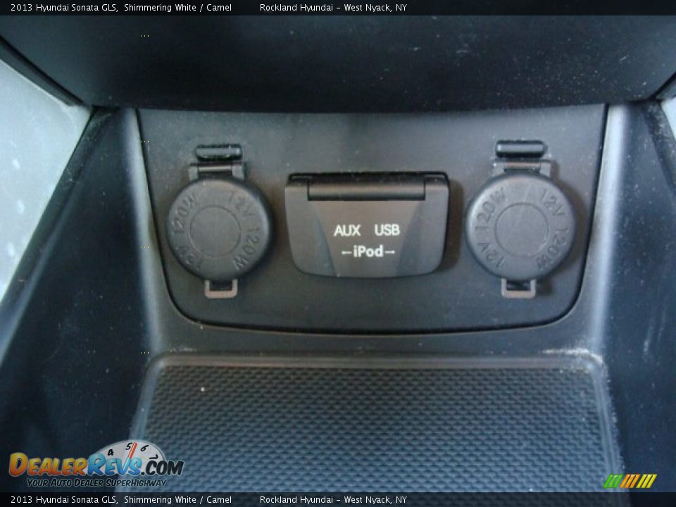 2013 Hyundai Sonata GLS Shimmering White / Camel Photo #18