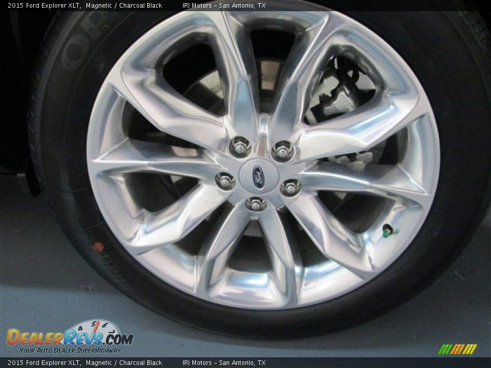 2015 Ford Explorer XLT Magnetic / Charcoal Black Photo #4
