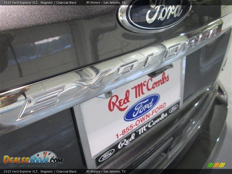 2015 Ford Explorer XLT Magnetic / Charcoal Black Photo #6