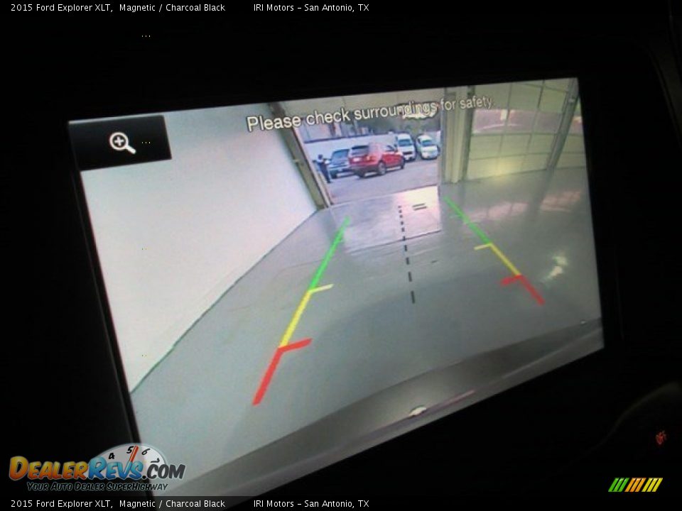 2015 Ford Explorer XLT Magnetic / Charcoal Black Photo #20