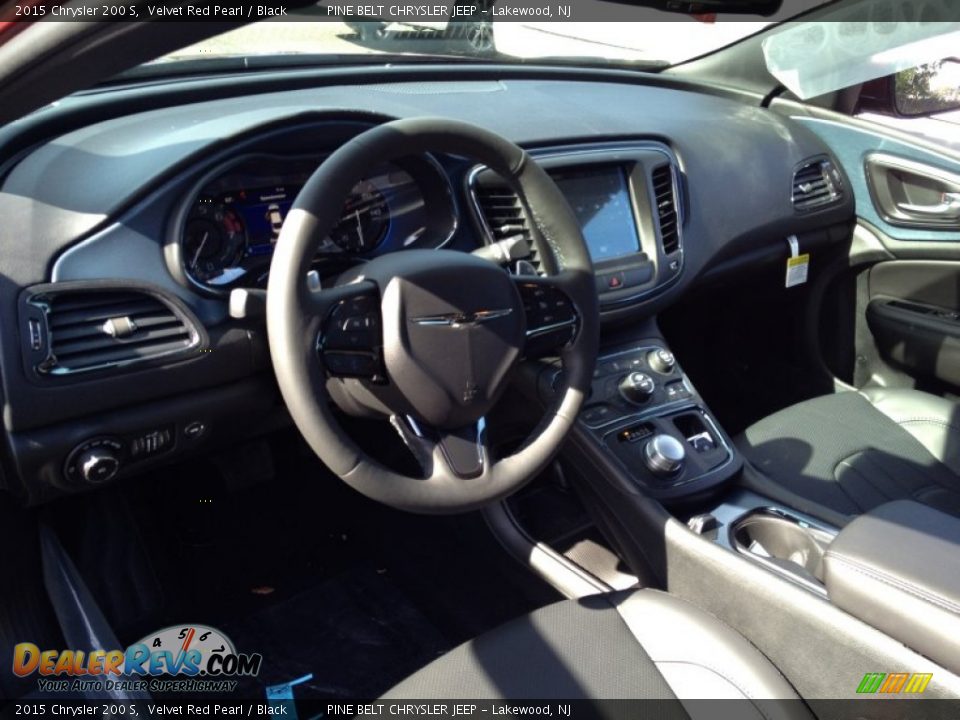 2015 Chrysler 200 S Velvet Red Pearl / Black Photo #7