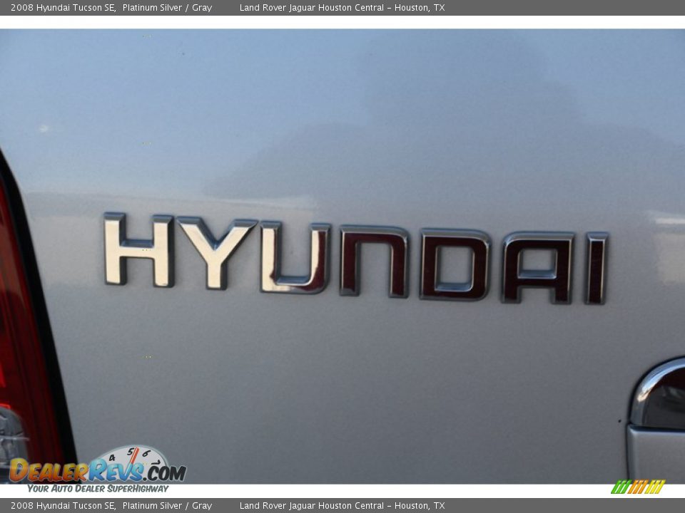 2008 Hyundai Tucson SE Platinum Silver / Gray Photo #34