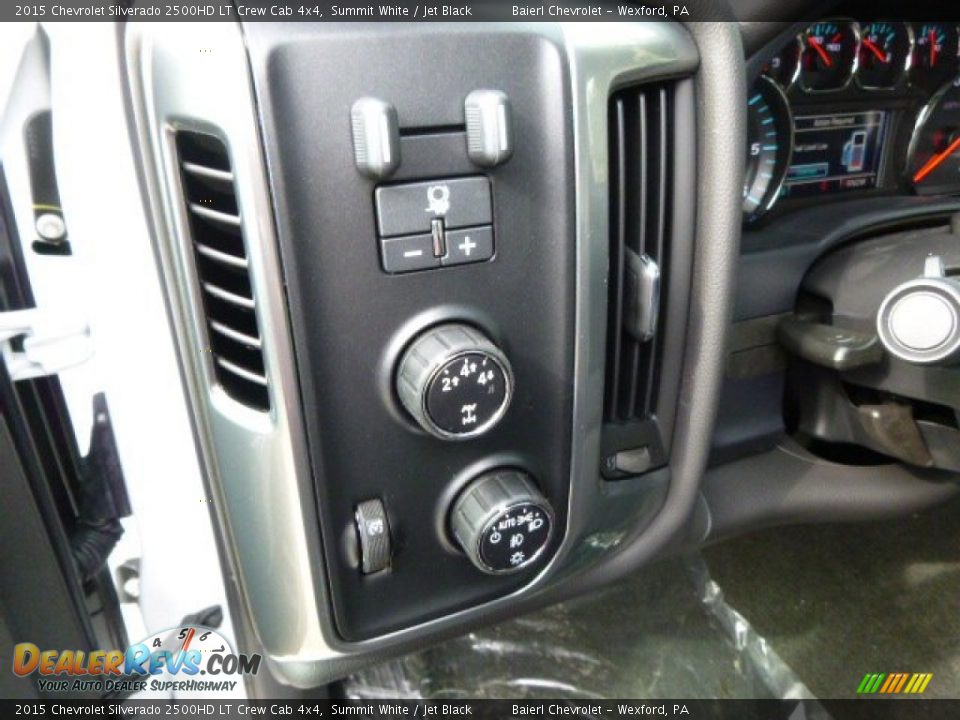 2015 Chevrolet Silverado 2500HD LT Crew Cab 4x4 Summit White / Jet Black Photo #15