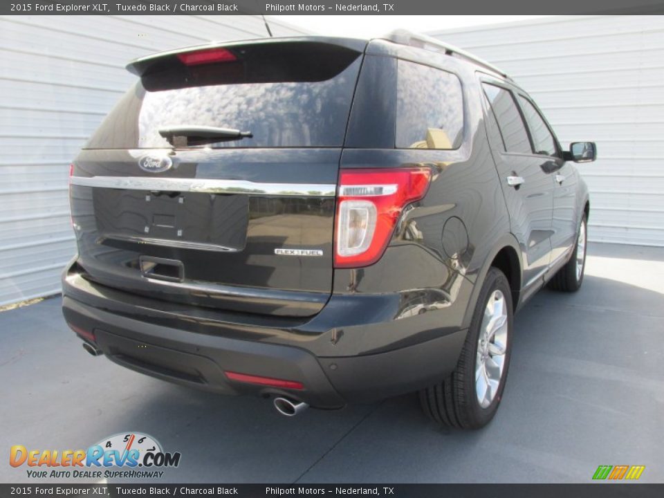 2015 Ford Explorer XLT Tuxedo Black / Charcoal Black Photo #4