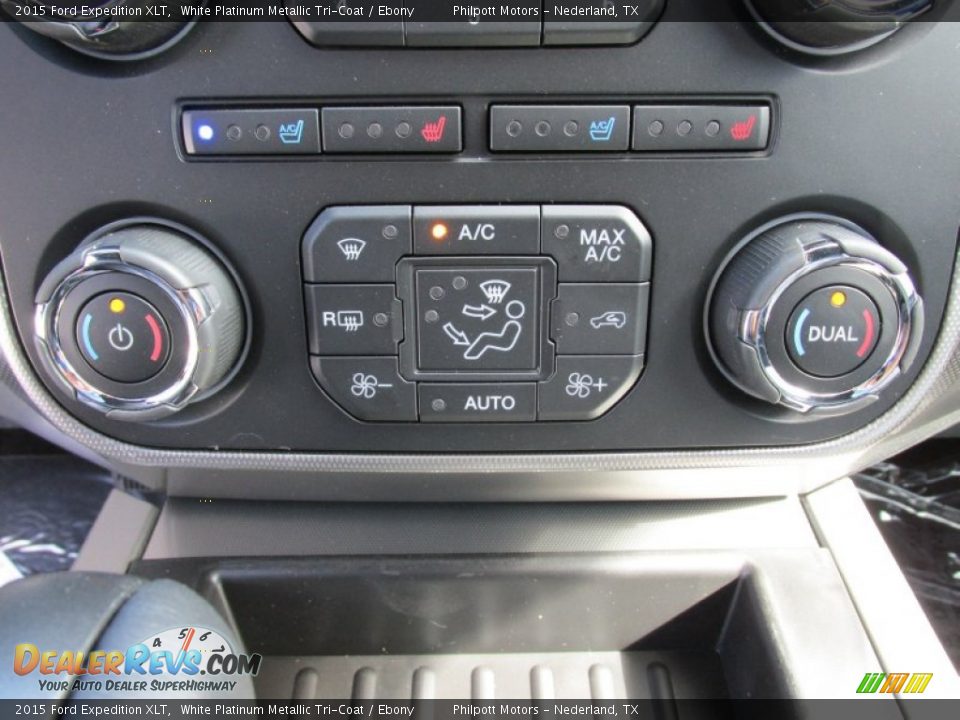 Controls of 2015 Ford Expedition XLT Photo #36