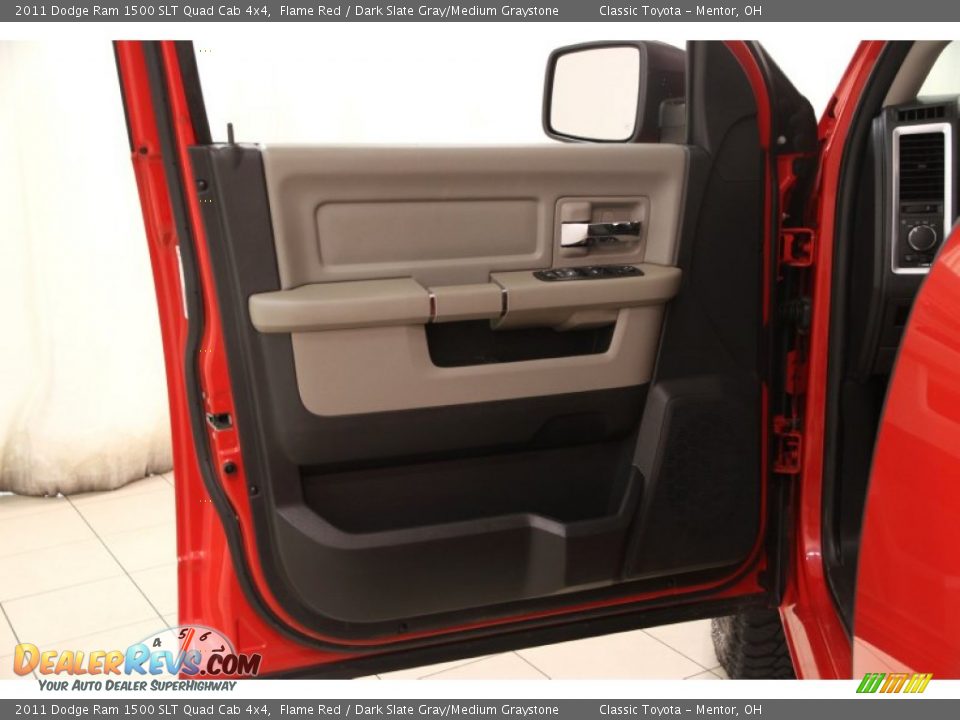 2011 Dodge Ram 1500 SLT Quad Cab 4x4 Flame Red / Dark Slate Gray/Medium Graystone Photo #4