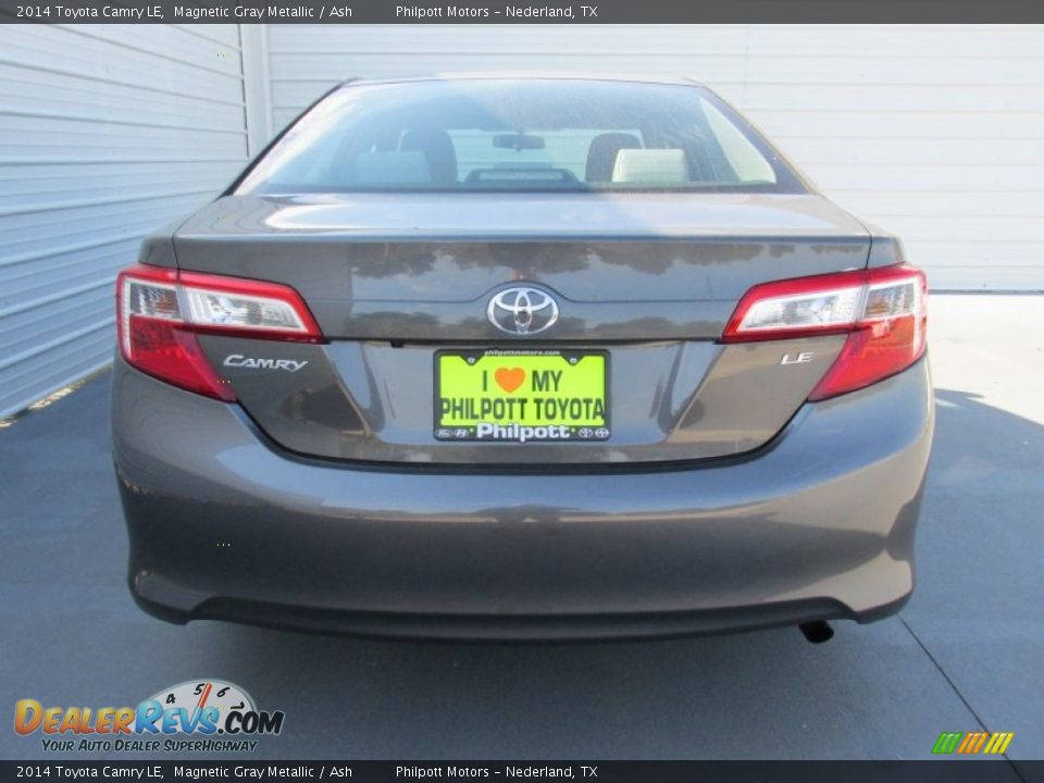 2014 Toyota Camry LE Magnetic Gray Metallic / Ash Photo #5
