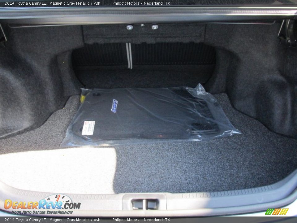 2014 Toyota Camry LE Magnetic Gray Metallic / Ash Photo #16