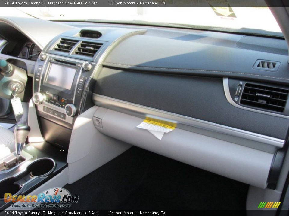 2014 Toyota Camry LE Magnetic Gray Metallic / Ash Photo #18