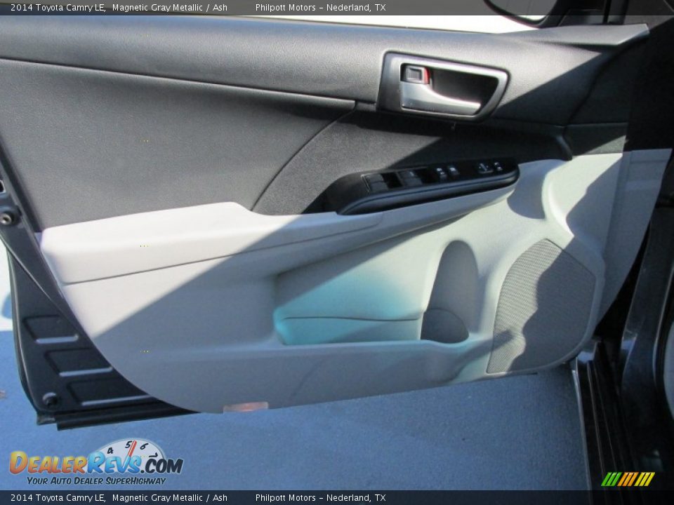 2014 Toyota Camry LE Magnetic Gray Metallic / Ash Photo #21