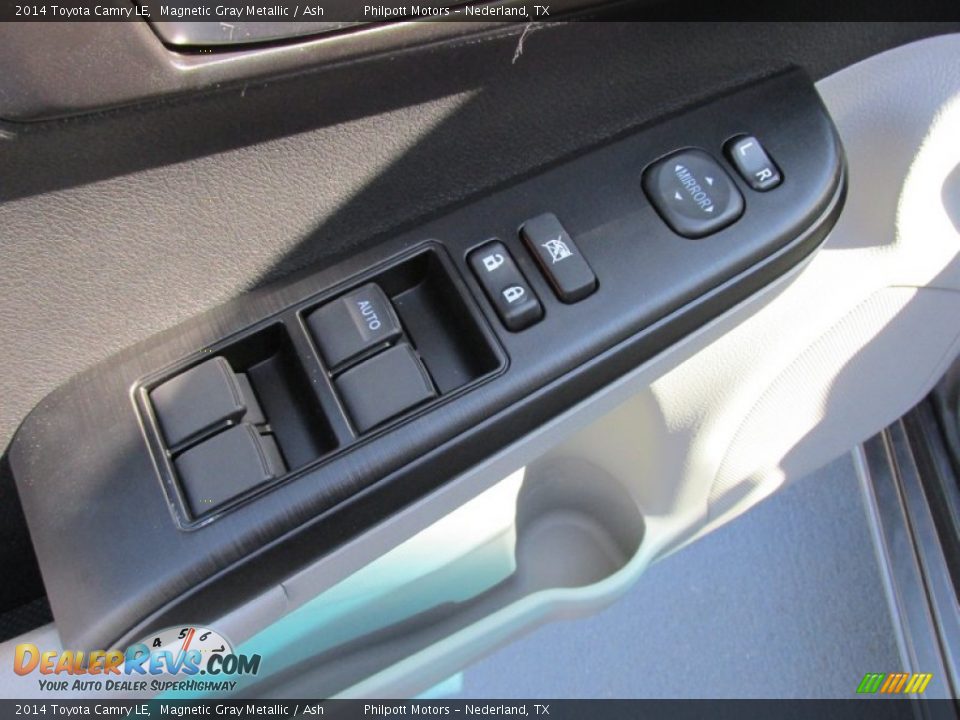2014 Toyota Camry LE Magnetic Gray Metallic / Ash Photo #22