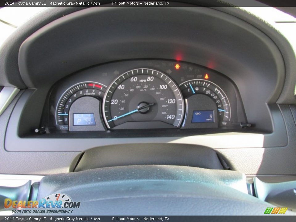 2014 Toyota Camry LE Magnetic Gray Metallic / Ash Photo #31