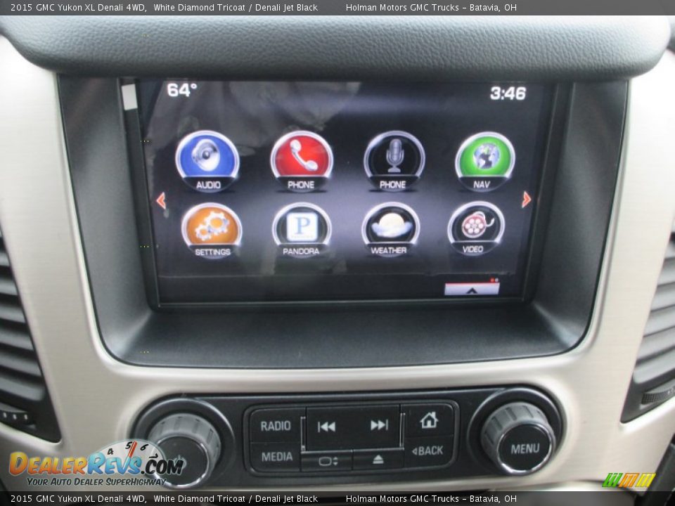2015 GMC Yukon XL Denali 4WD White Diamond Tricoat / Denali Jet Black Photo #10