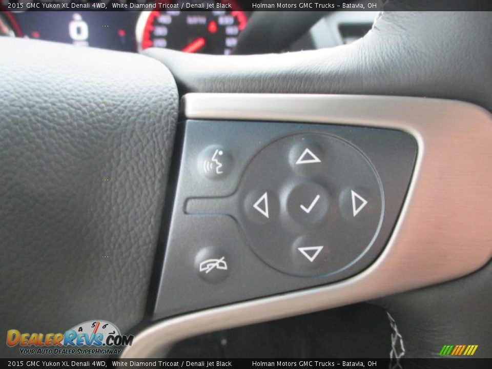 2015 GMC Yukon XL Denali 4WD White Diamond Tricoat / Denali Jet Black Photo #22