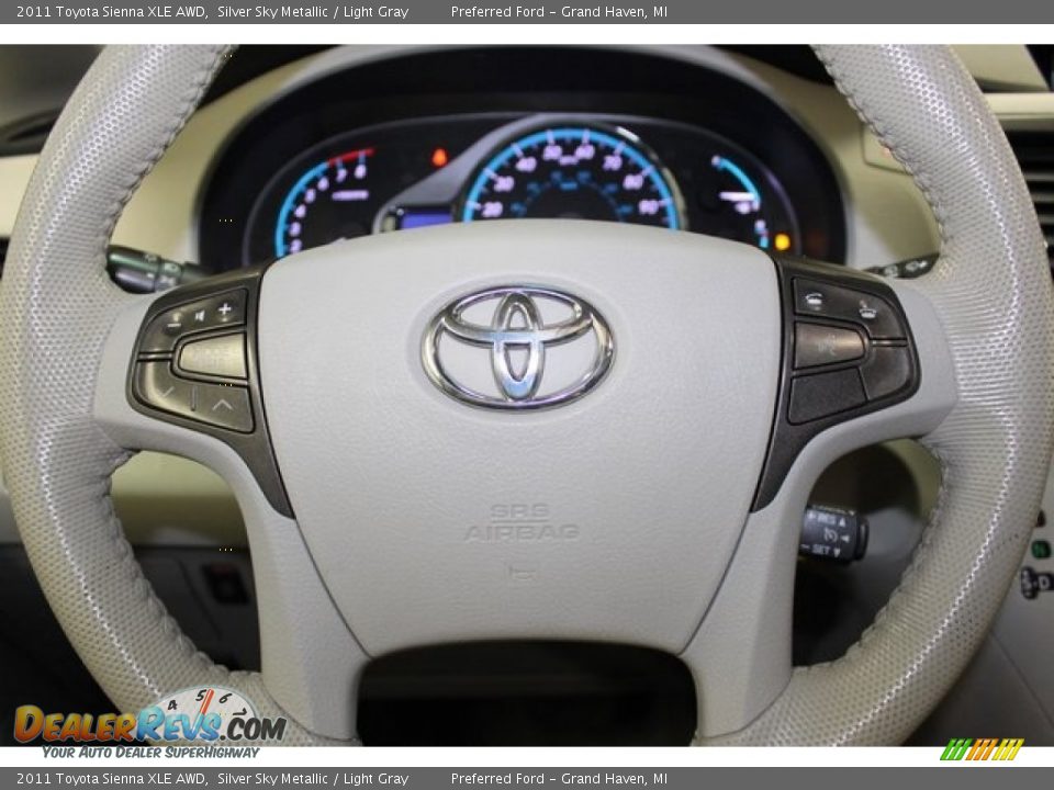 2011 Toyota Sienna XLE AWD Silver Sky Metallic / Light Gray Photo #33