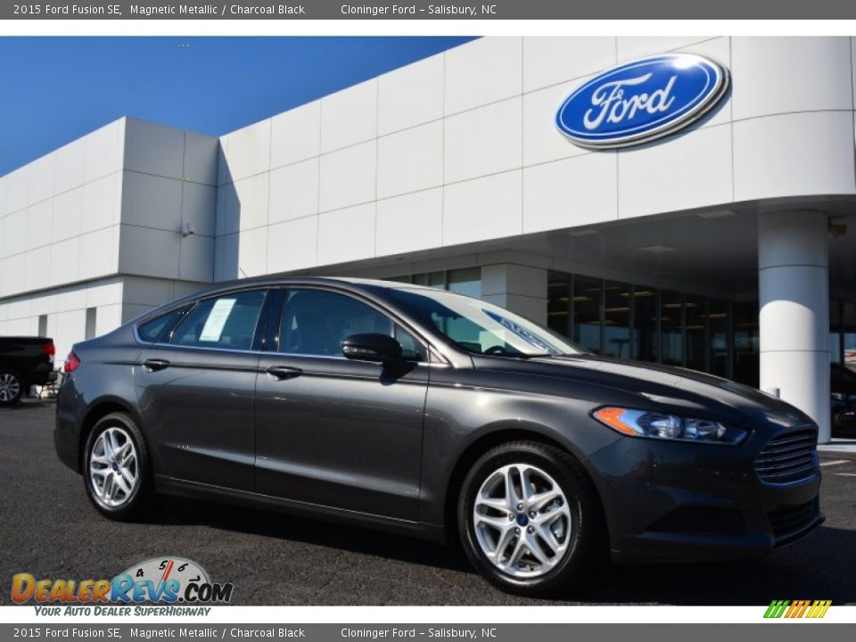 2015 Ford Fusion SE Magnetic Metallic / Charcoal Black Photo #1