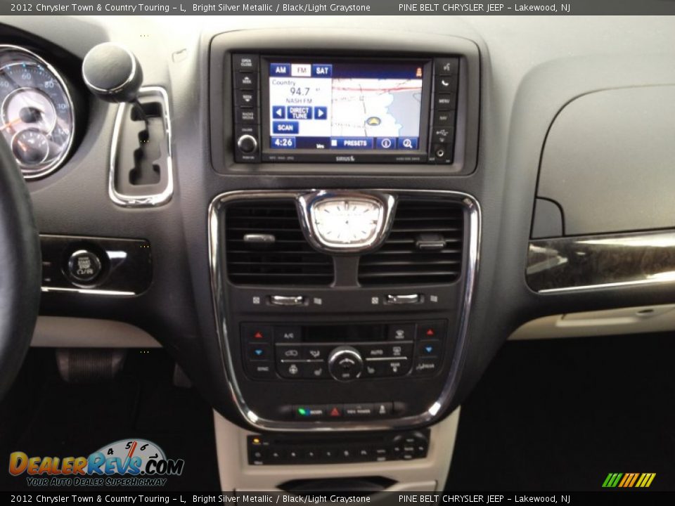 2012 Chrysler Town & Country Touring - L Bright Silver Metallic / Black/Light Graystone Photo #17