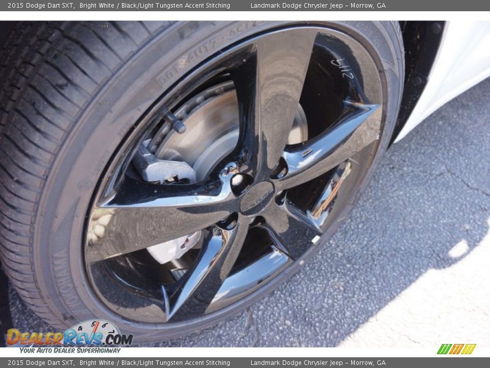 2015 Dodge Dart SXT Bright White / Black/Light Tungsten Accent Stitching Photo #5