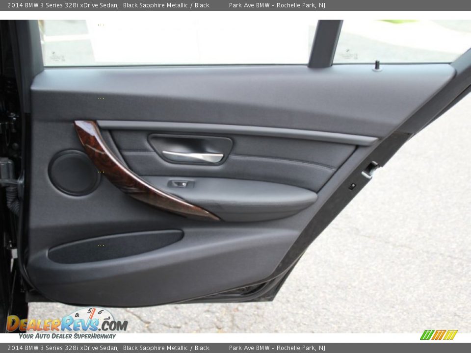 2014 BMW 3 Series 328i xDrive Sedan Black Sapphire Metallic / Black Photo #25