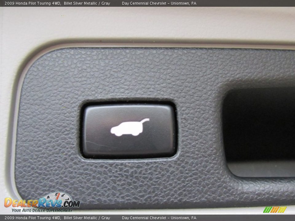 2009 Honda Pilot Touring 4WD Billet Silver Metallic / Gray Photo #28