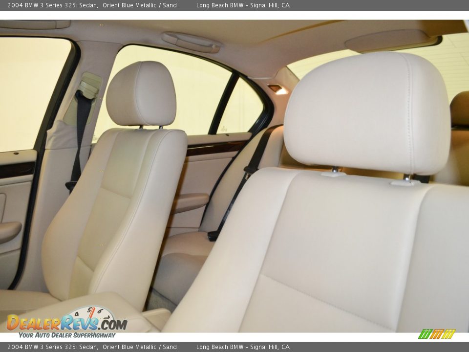 2004 BMW 3 Series 325i Sedan Orient Blue Metallic / Sand Photo #14