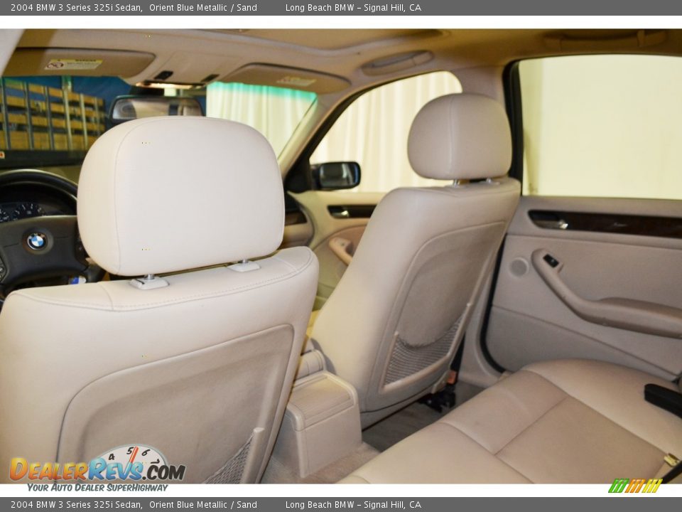 2004 BMW 3 Series 325i Sedan Orient Blue Metallic / Sand Photo #15