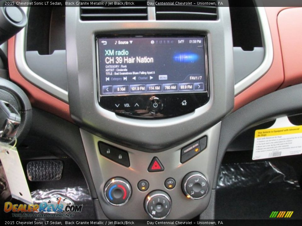 Controls of 2015 Chevrolet Sonic LT Sedan Photo #16