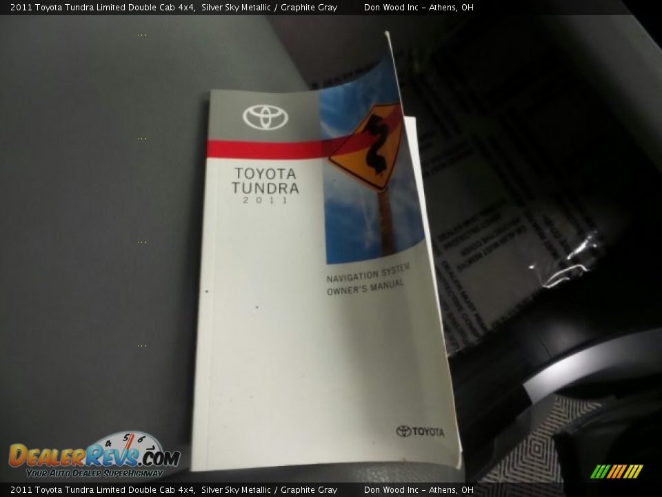 2011 Toyota Tundra Limited Double Cab 4x4 Silver Sky Metallic / Graphite Gray Photo #15