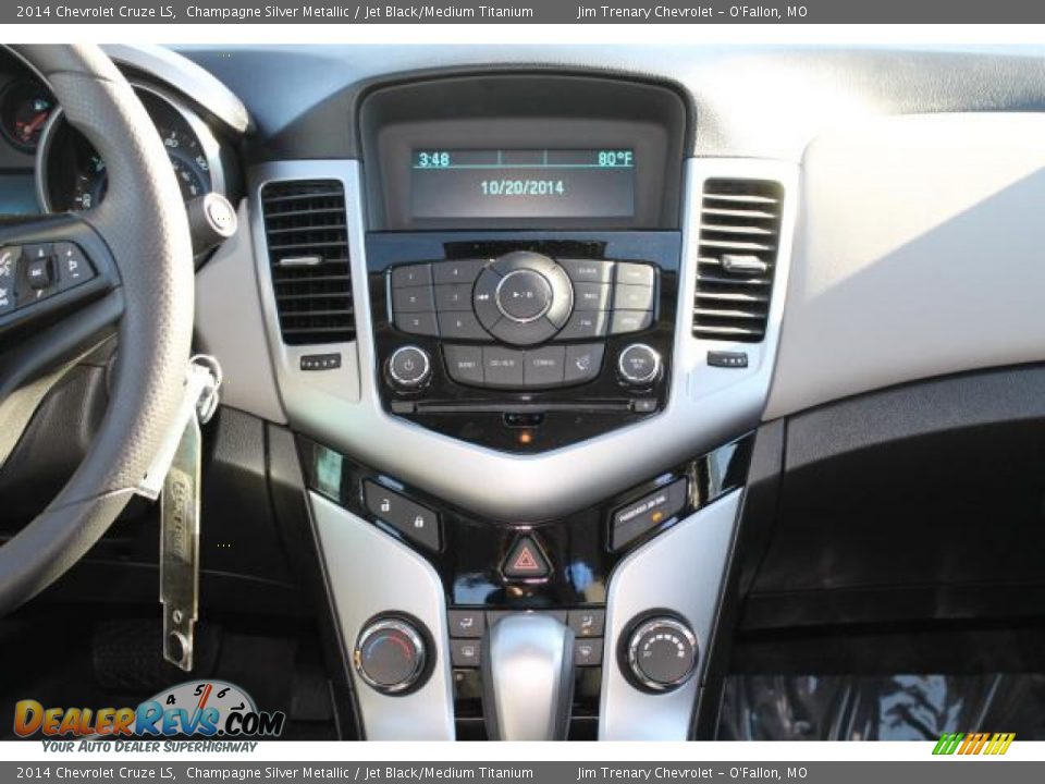 2014 Chevrolet Cruze LS Champagne Silver Metallic / Jet Black/Medium Titanium Photo #12