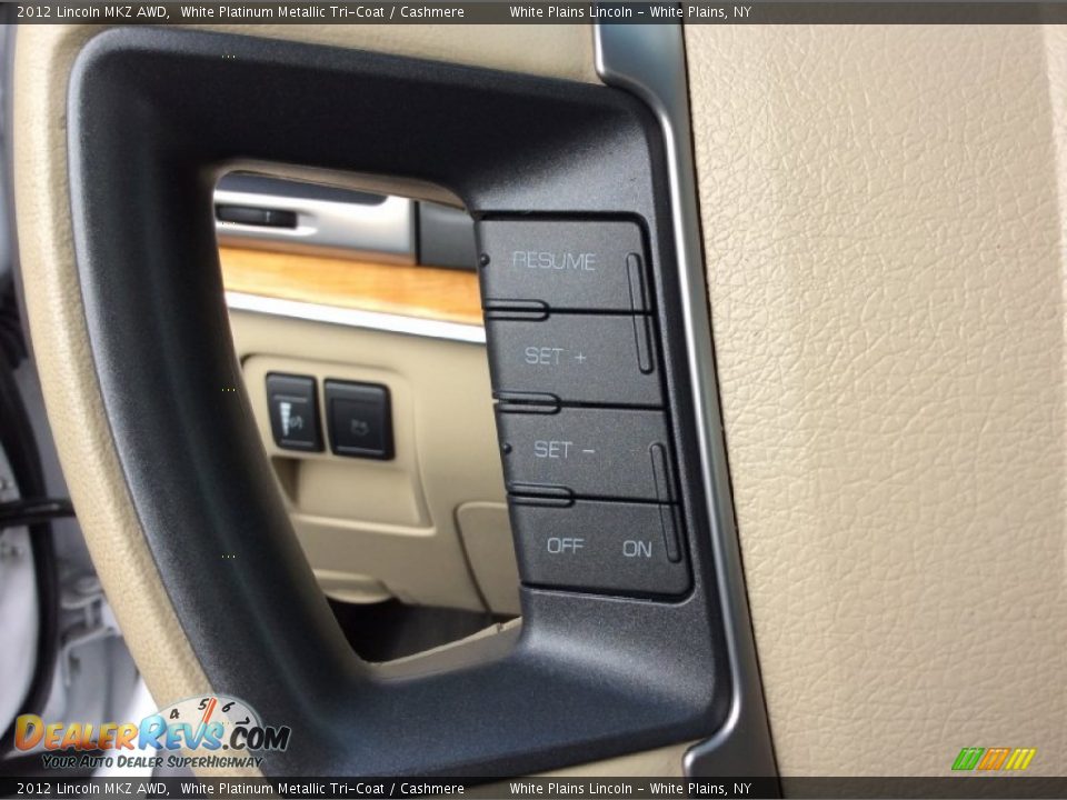 2012 Lincoln MKZ AWD White Platinum Metallic Tri-Coat / Cashmere Photo #18