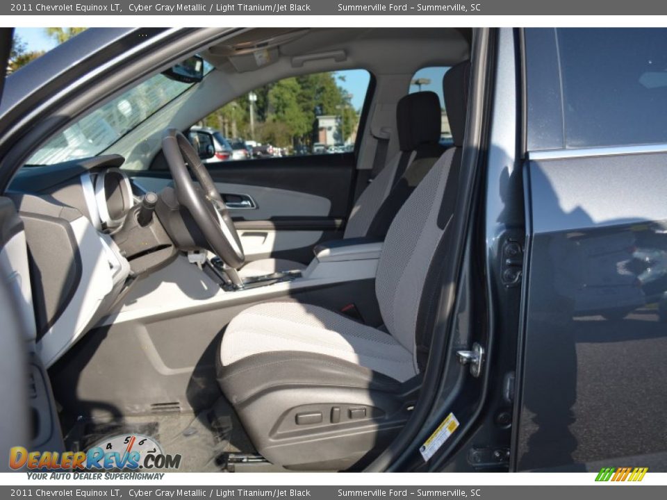 2011 Chevrolet Equinox LT Cyber Gray Metallic / Light Titanium/Jet Black Photo #16
