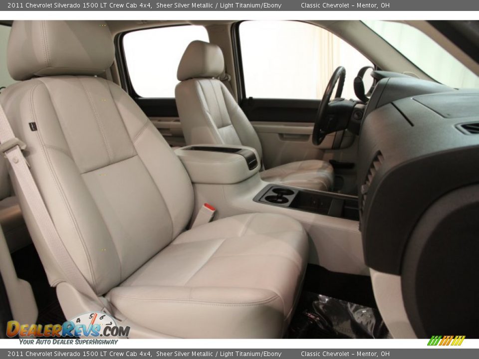2011 Chevrolet Silverado 1500 LT Crew Cab 4x4 Sheer Silver Metallic / Light Titanium/Ebony Photo #10