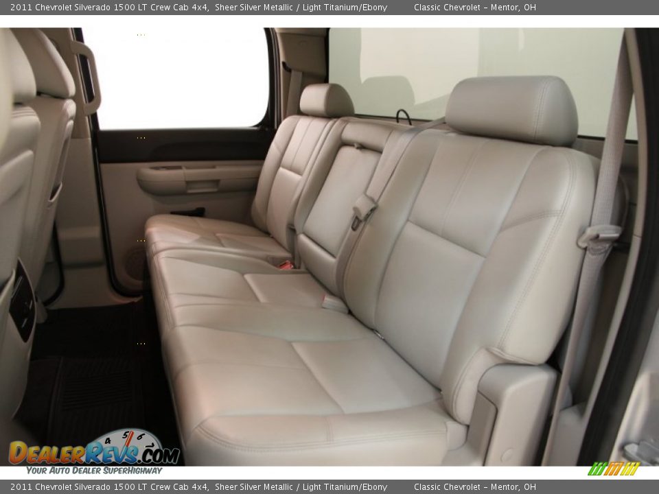 2011 Chevrolet Silverado 1500 LT Crew Cab 4x4 Sheer Silver Metallic / Light Titanium/Ebony Photo #12
